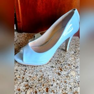 Aldo, elegant, size 6.5, hard-to-find baby blue peep-toe leather shoes, 3.5"heel